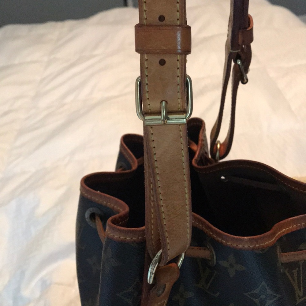 Purse - Picture 2 of 5